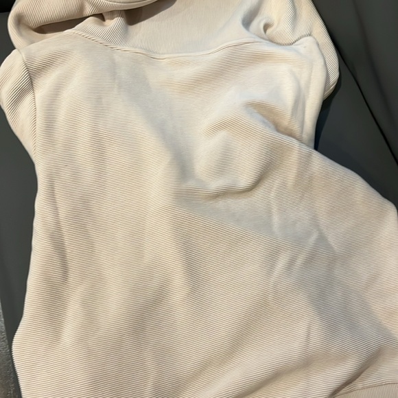 Varley sweatshirt - Picture 3 of 3